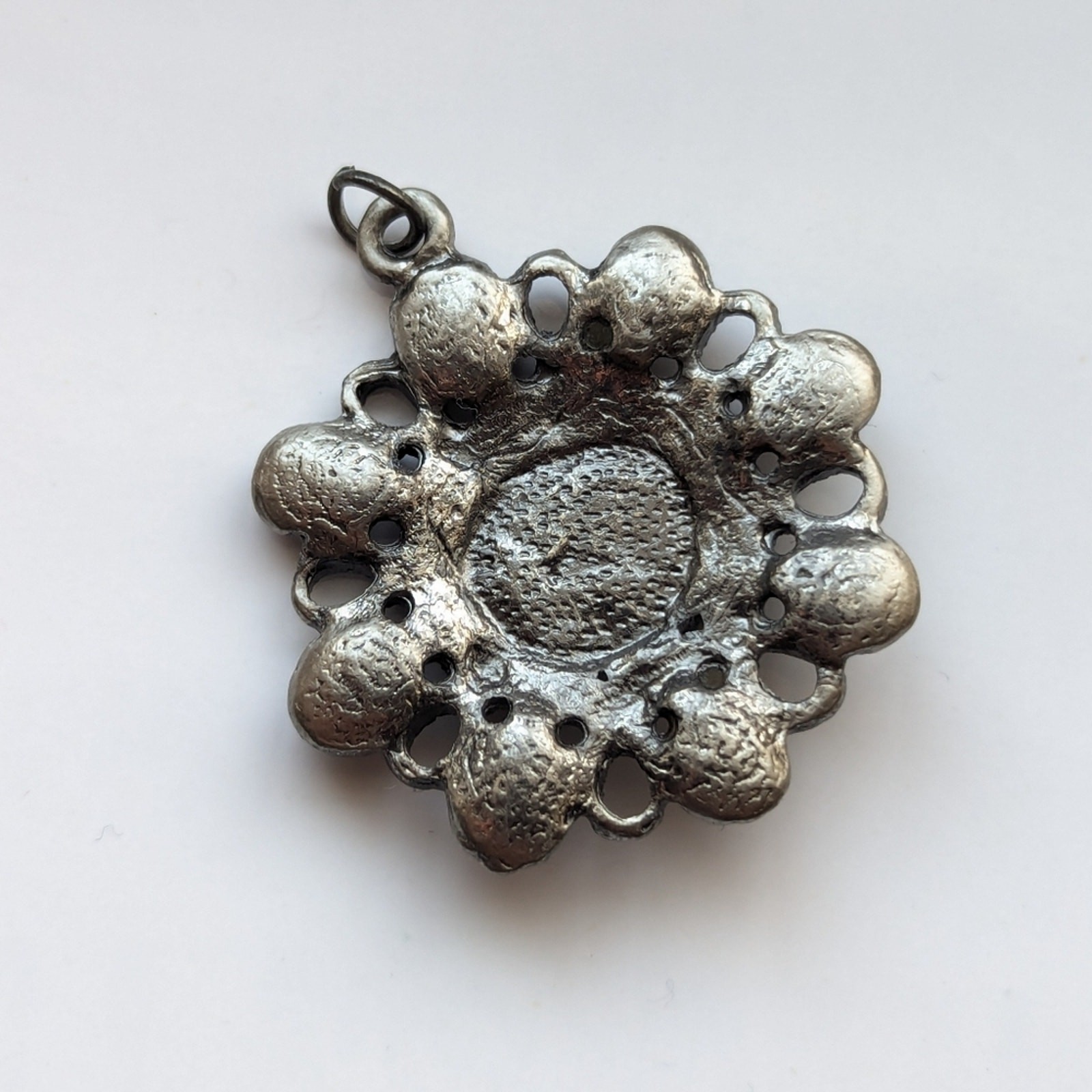 Vintage Silver Tone Enamel Rustic Faux Onyx Cabochon Twisted Floral Pendant