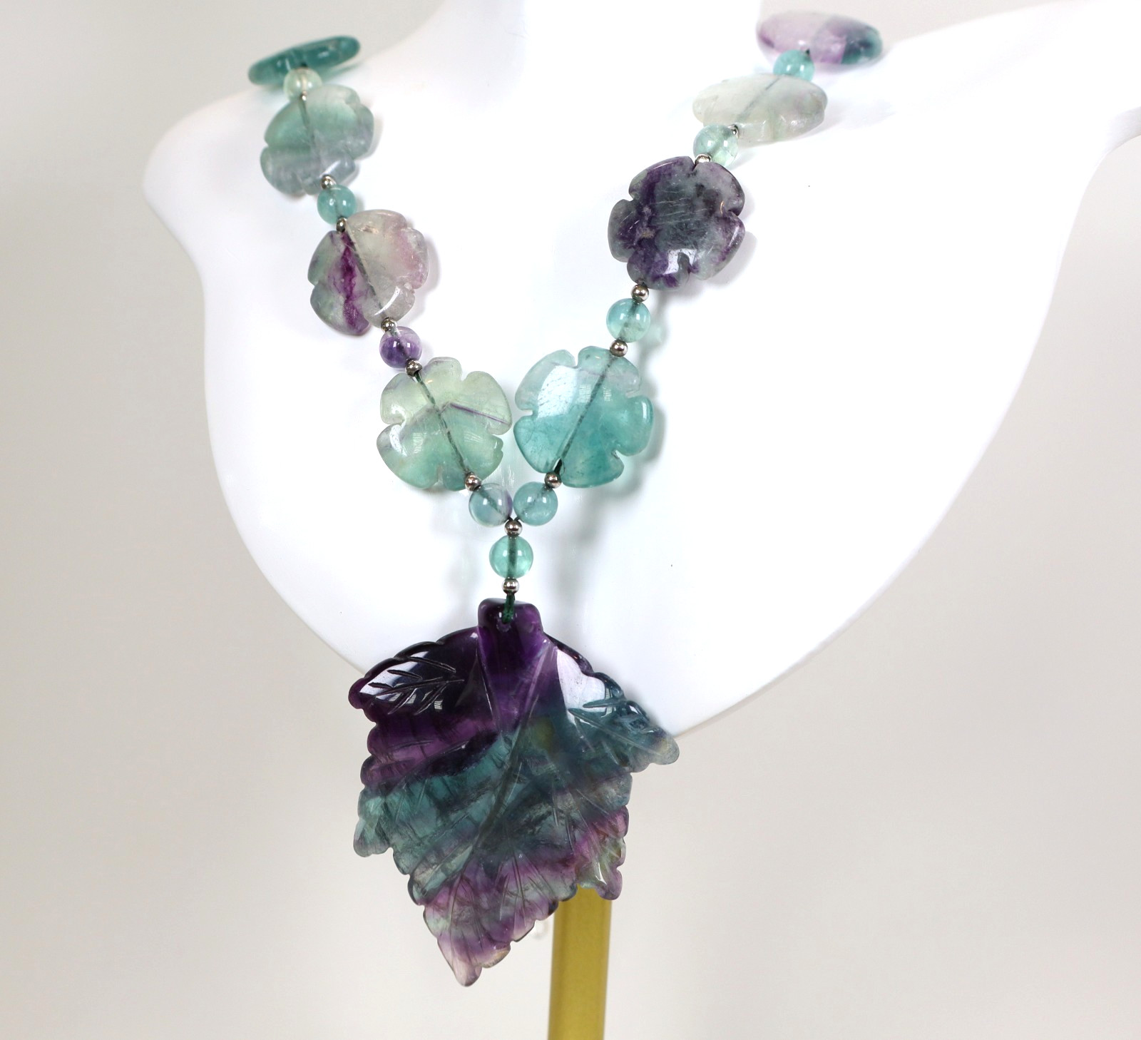 Rare Vintage Chinese Carved Fluorite & Sterling Silver Pendant Necklace