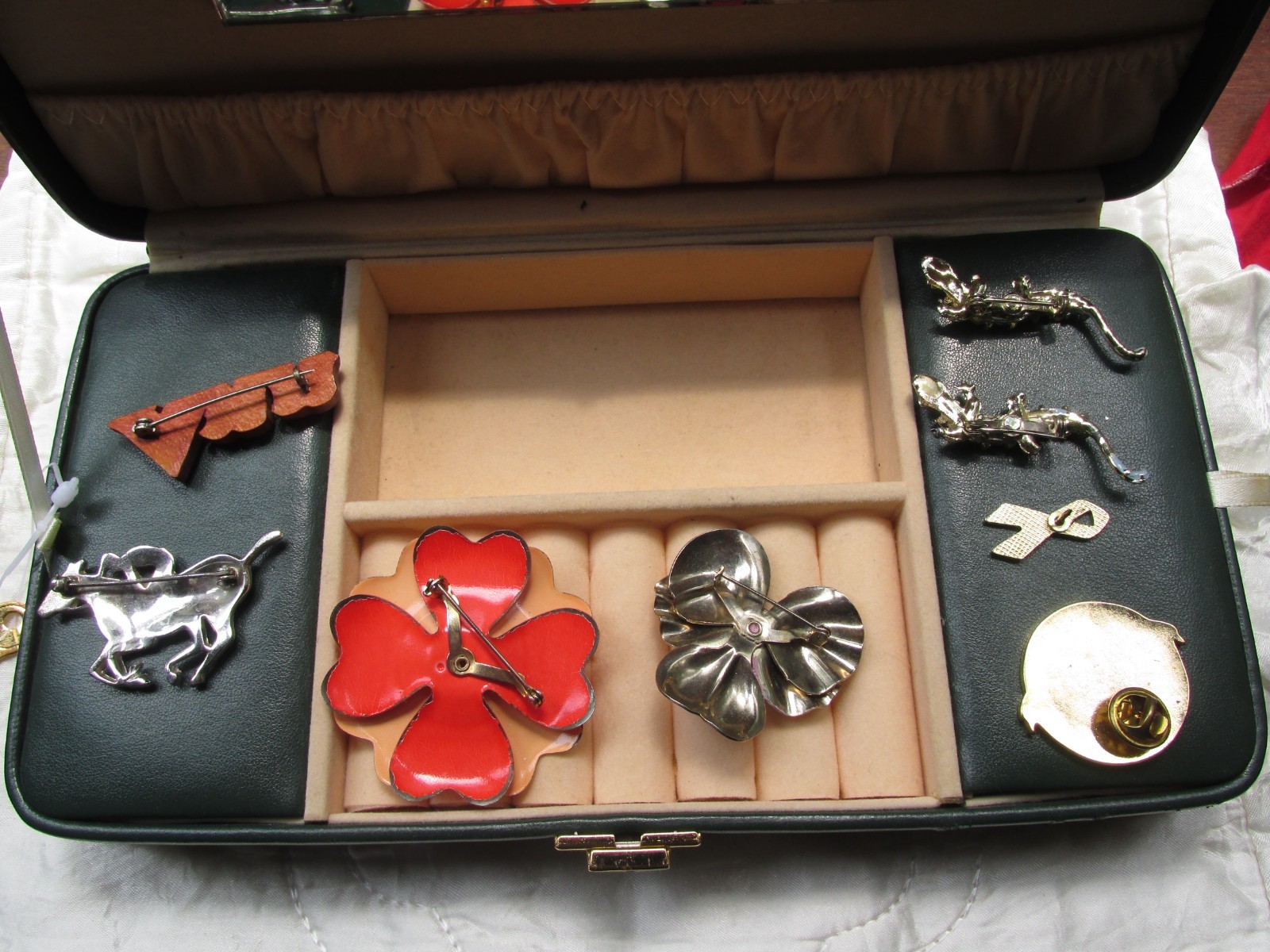 Lot of 35 Mixed Lot Brooches/Pins – some Scratched/Damaged/missing Stones As Is