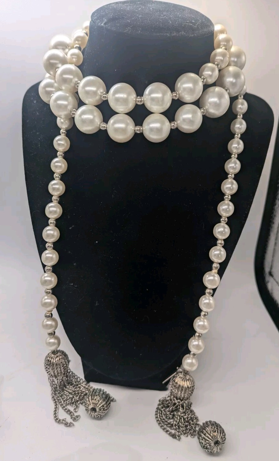 Vintage Ugo Correani Italy Faux Pearl 55″ Tassel Wrap Necklace Scarf