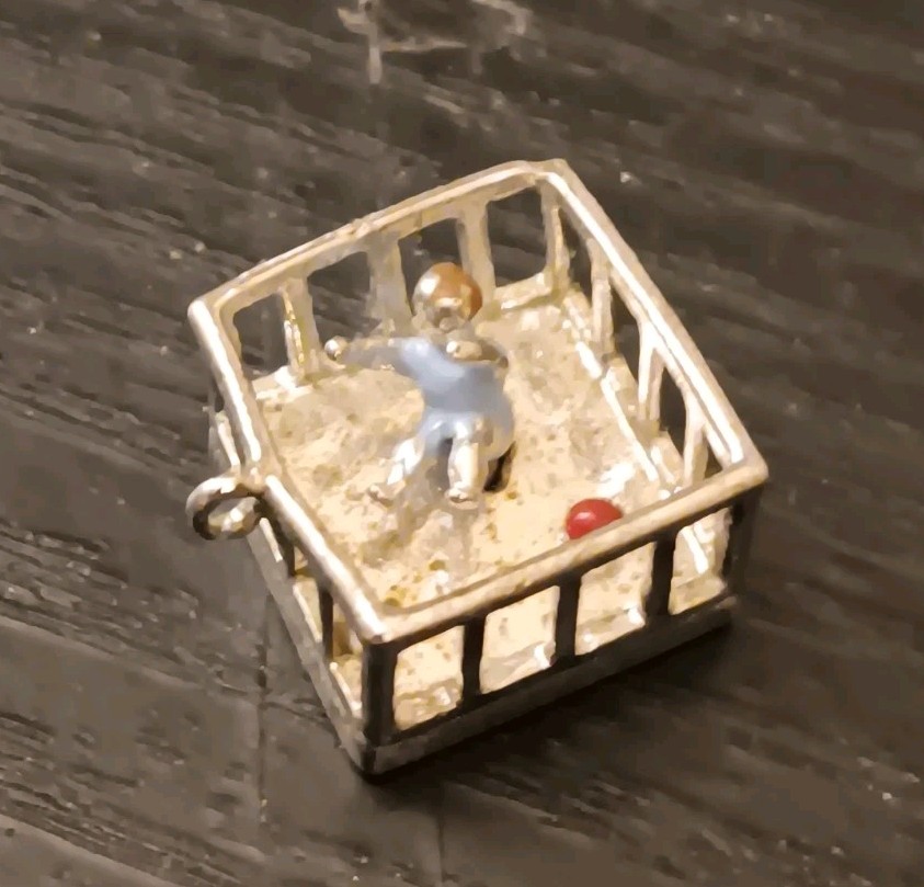 Vintage Decorative Cute Silver Children’s Playpen Charm