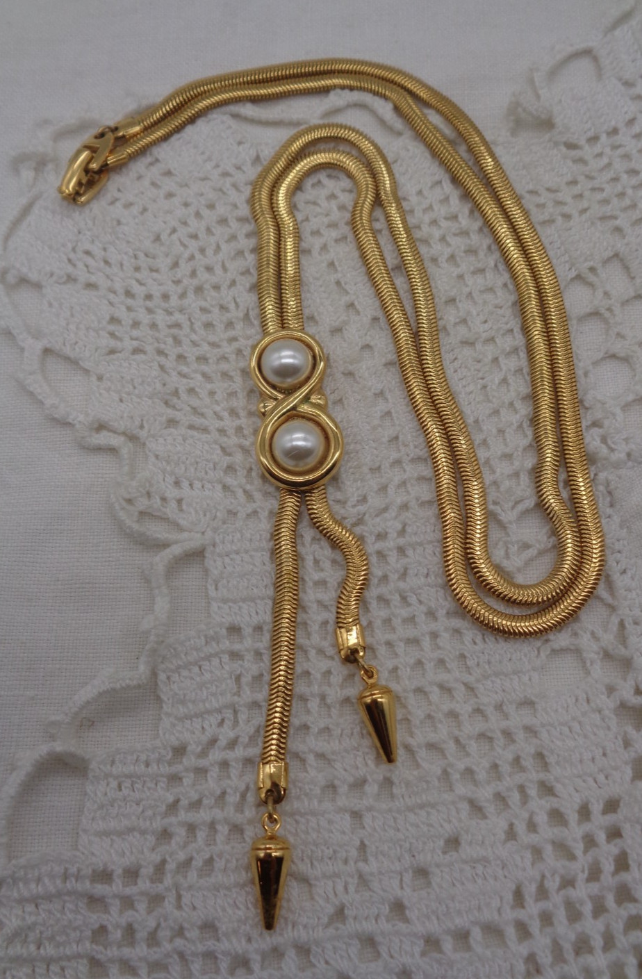 Vintage NAPIER Gold Tone Snake Chain Faux Pearl Lariat NECKLACE