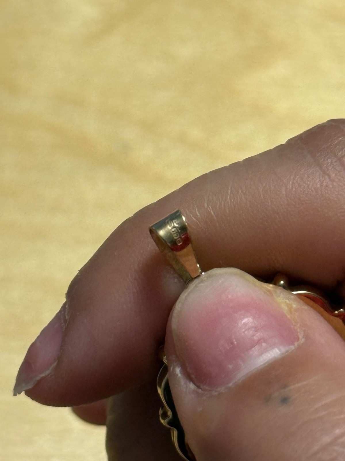 9k gold locket