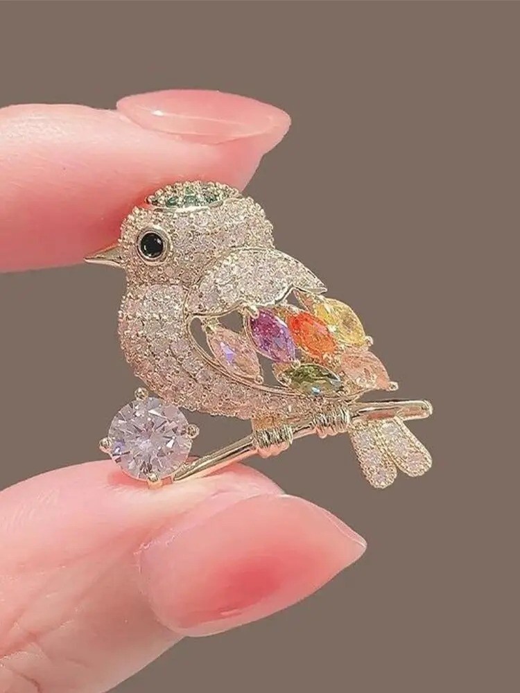 Shiny Rhinestone Cute Bird Corsage Brooch Decorated Clothing Lapel Pin Women New
