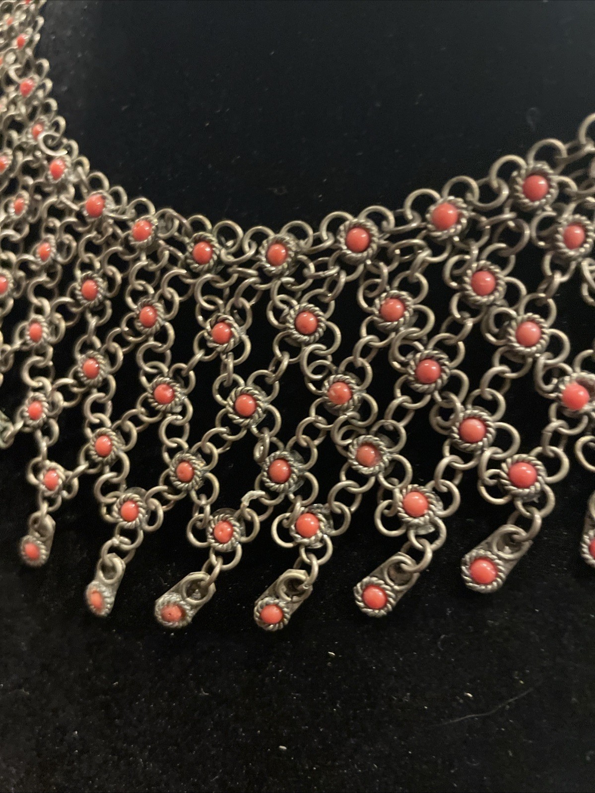 Vintage Chain Link Beaded Collar Necklace 16” With Clasp