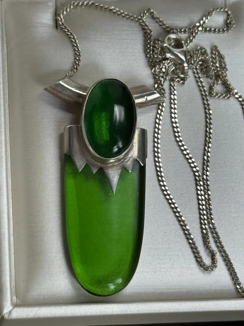 Vintage artisan necklace pendant 925 Sterling silver Art Deco Style