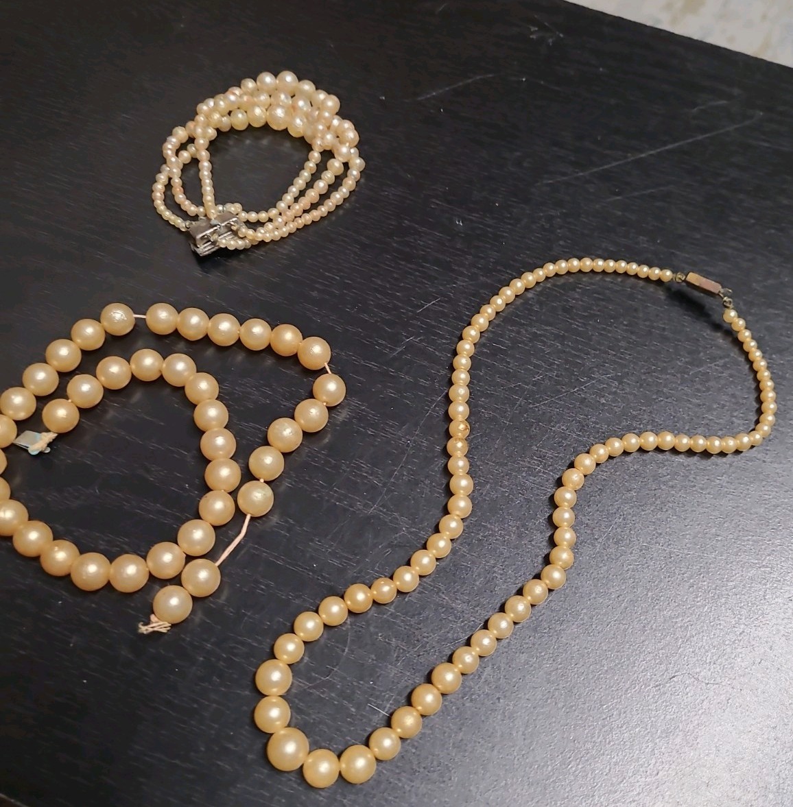 Lot of 3 Vintage Faux Pearl Jewelry Pieces Necklace Bracelet Necklace