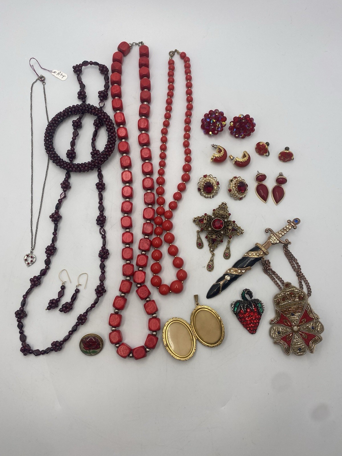 VINTAGE Red Jewelry Lot 17 Pcs 12oz Garnet Set Rhinestone Brooch Movie Prop