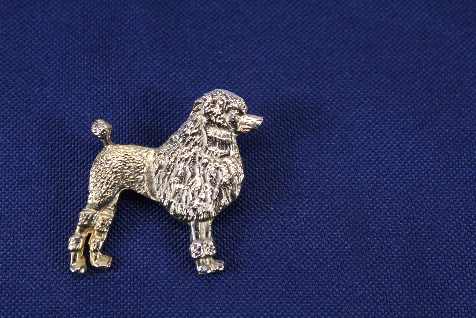 Poodle Pin Gold-tone Alloy 1 1/4″ x 1 1/4″ Vintage
