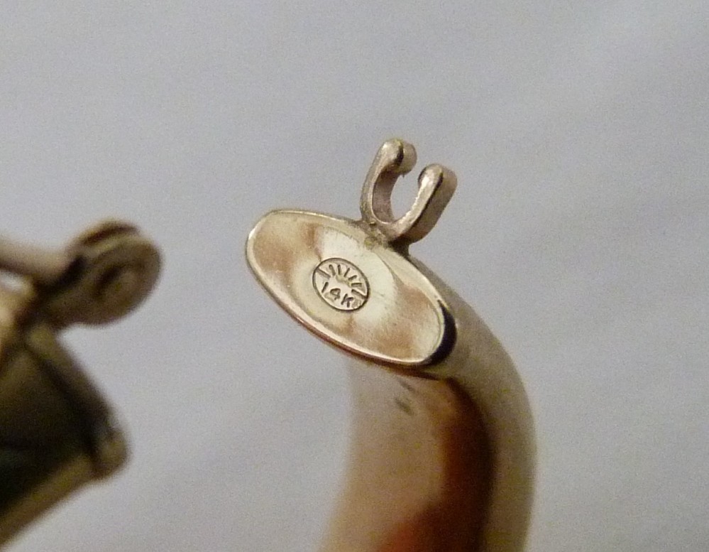 14K DIAMOND CUT SATIN & HIGHLY POLISHED CURVED 6MM WIDE HOOP LATCH EARRINGS