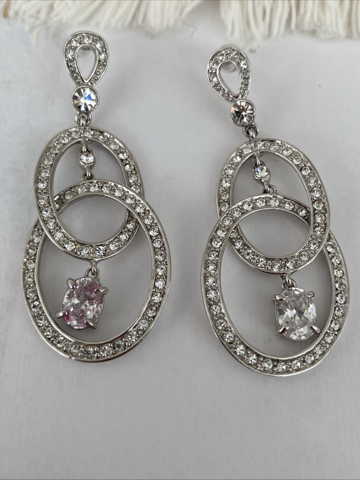 Vintage Nolan Miller Glamour Rhinestone Dangle Pierced Earrings 2 1/4”