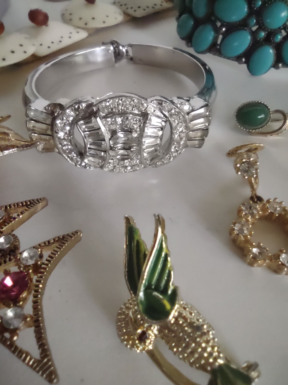 Costume Jewelry Lot Many Signed Kremenz Sancrest Dorsons BSK Monet Park Lane +