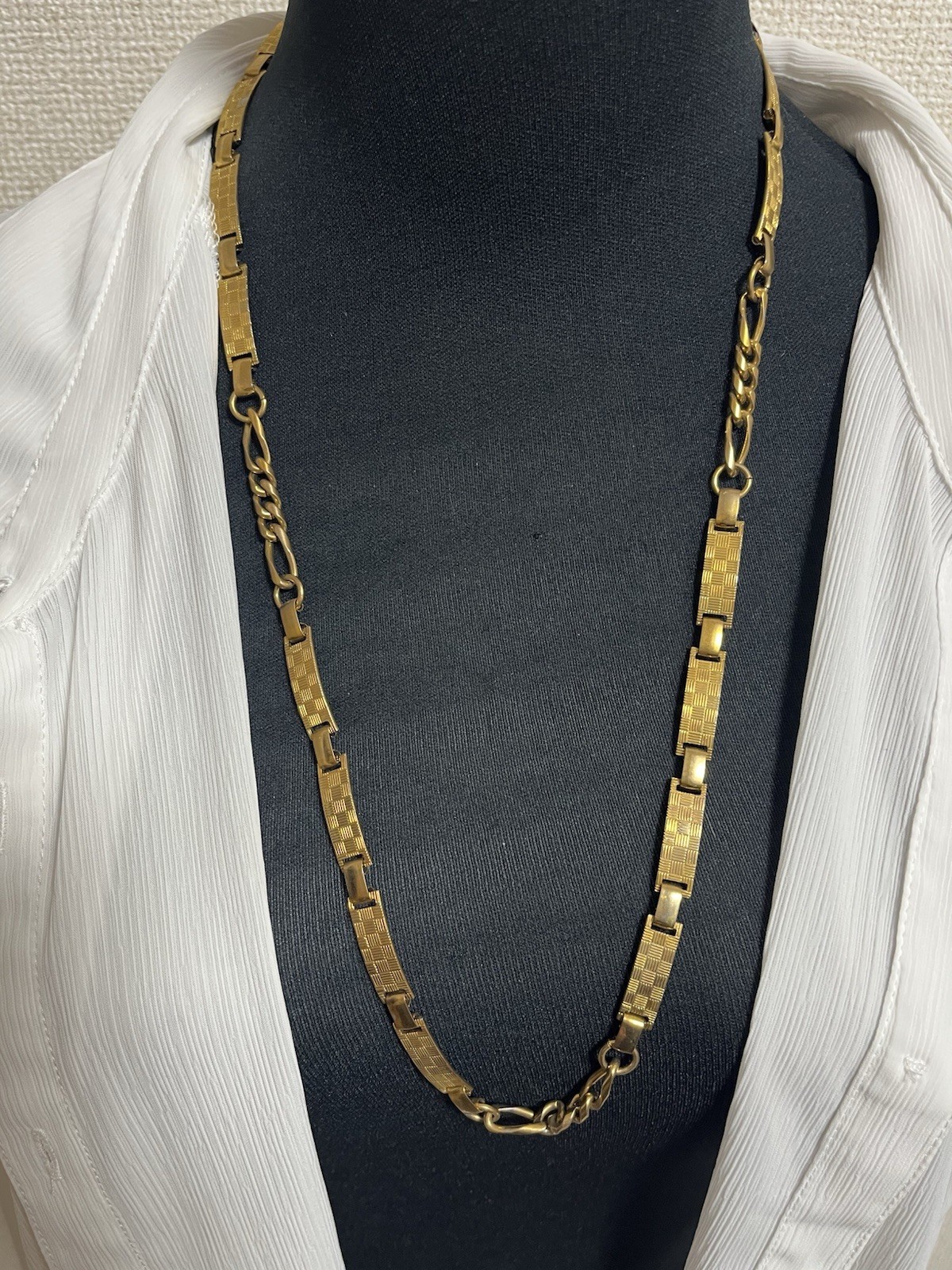 Vintage Gold Tone Long Necklace Adjustable Chain Heart Charm Geometric Link 80s