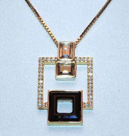 Vintage Swarovski Swan Black Clear Crystal Pendant 16″ Gold Plate Chain Necklace