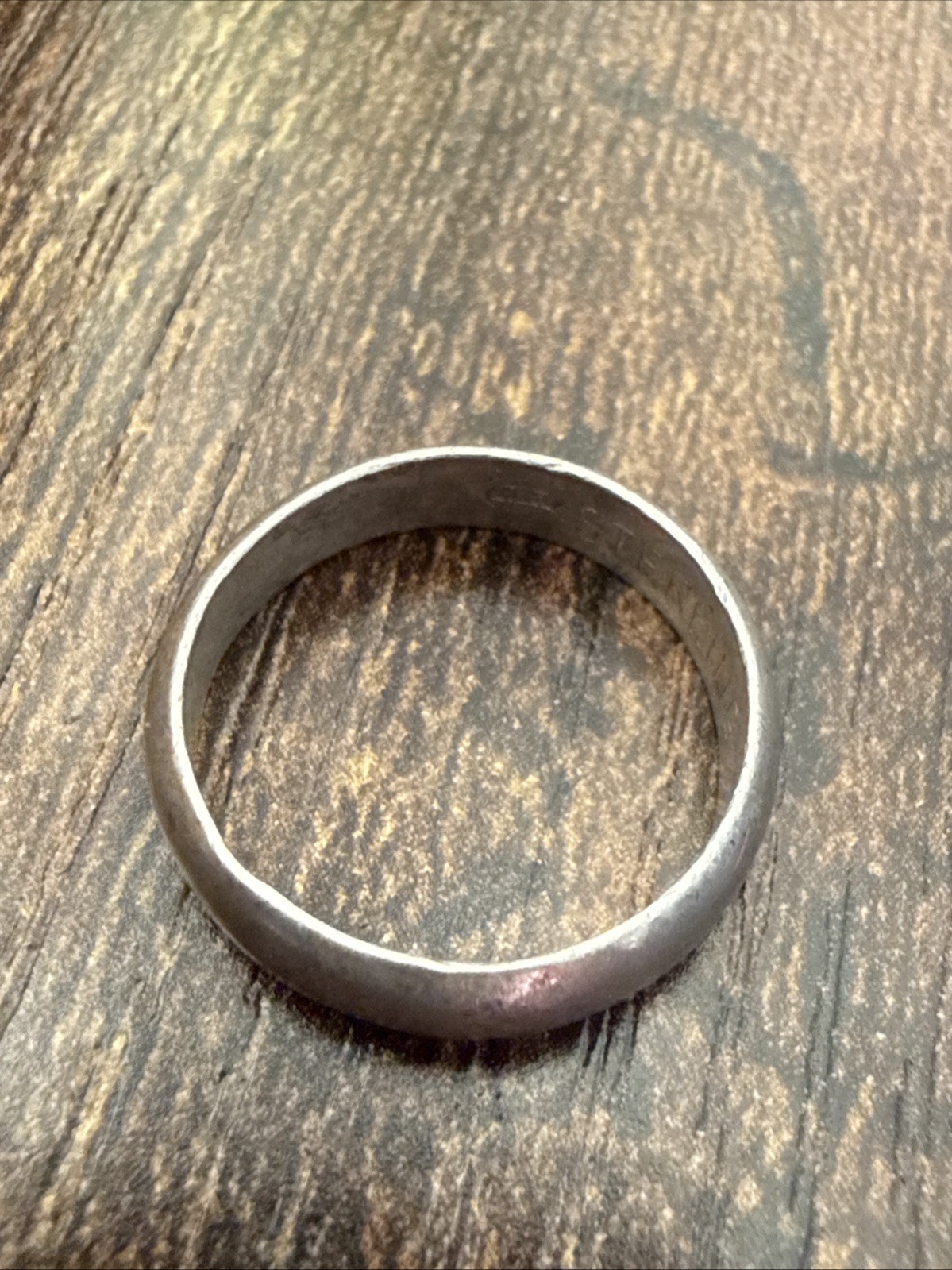 Vintage Uncas Band Ring Sterling Silver 925 4mm Width Size 5