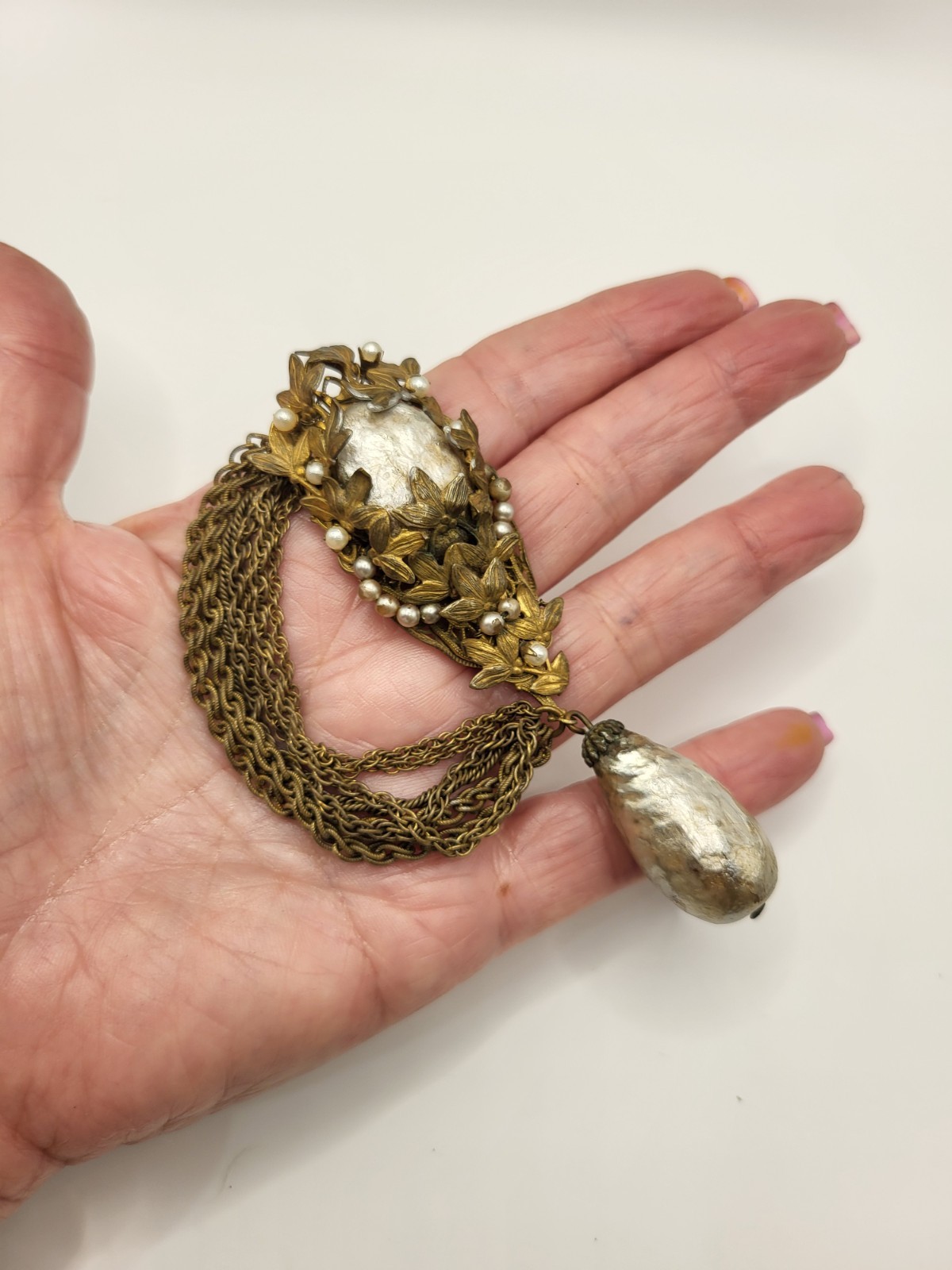 Signed MIRIAM HASKELL Art Nouveau Gold Plate Filigree Baroque Faux Pearl Brooch