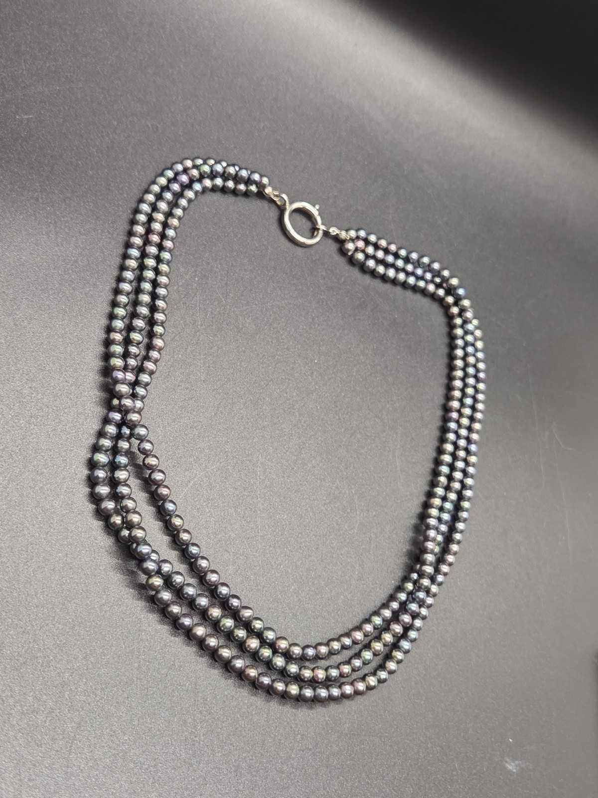 Vtg 3 Strand Purple Dark Grey Opalescent Pearl Necklace Sterling Silver Clasp 24