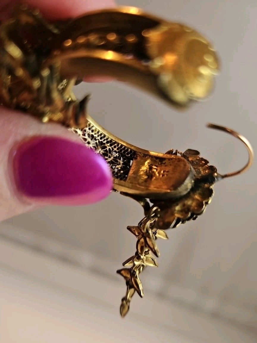 Vintage DESIGNER Signed Baroque Curled Gilt Leaf FRENCH EARRINGS – GORGEOUS Help