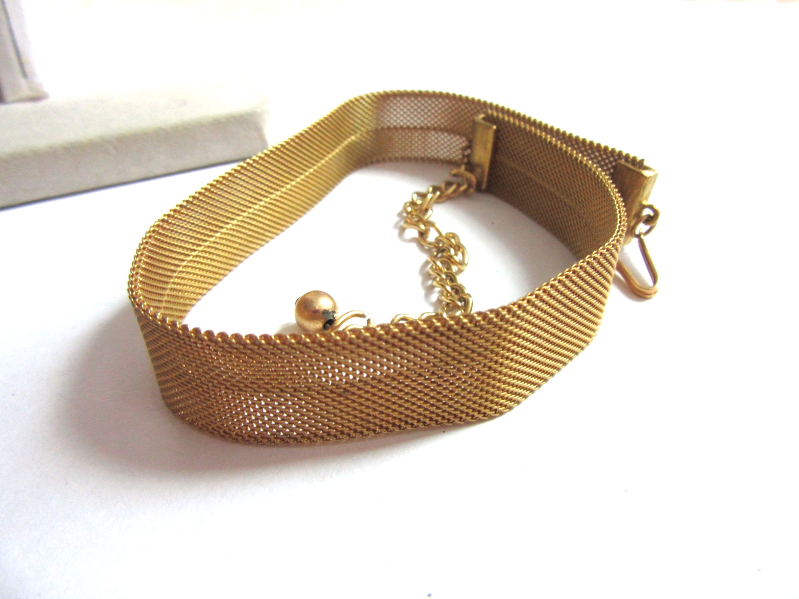 Vintage gold tone Mesh link choker necklace – approx. 11″ long
