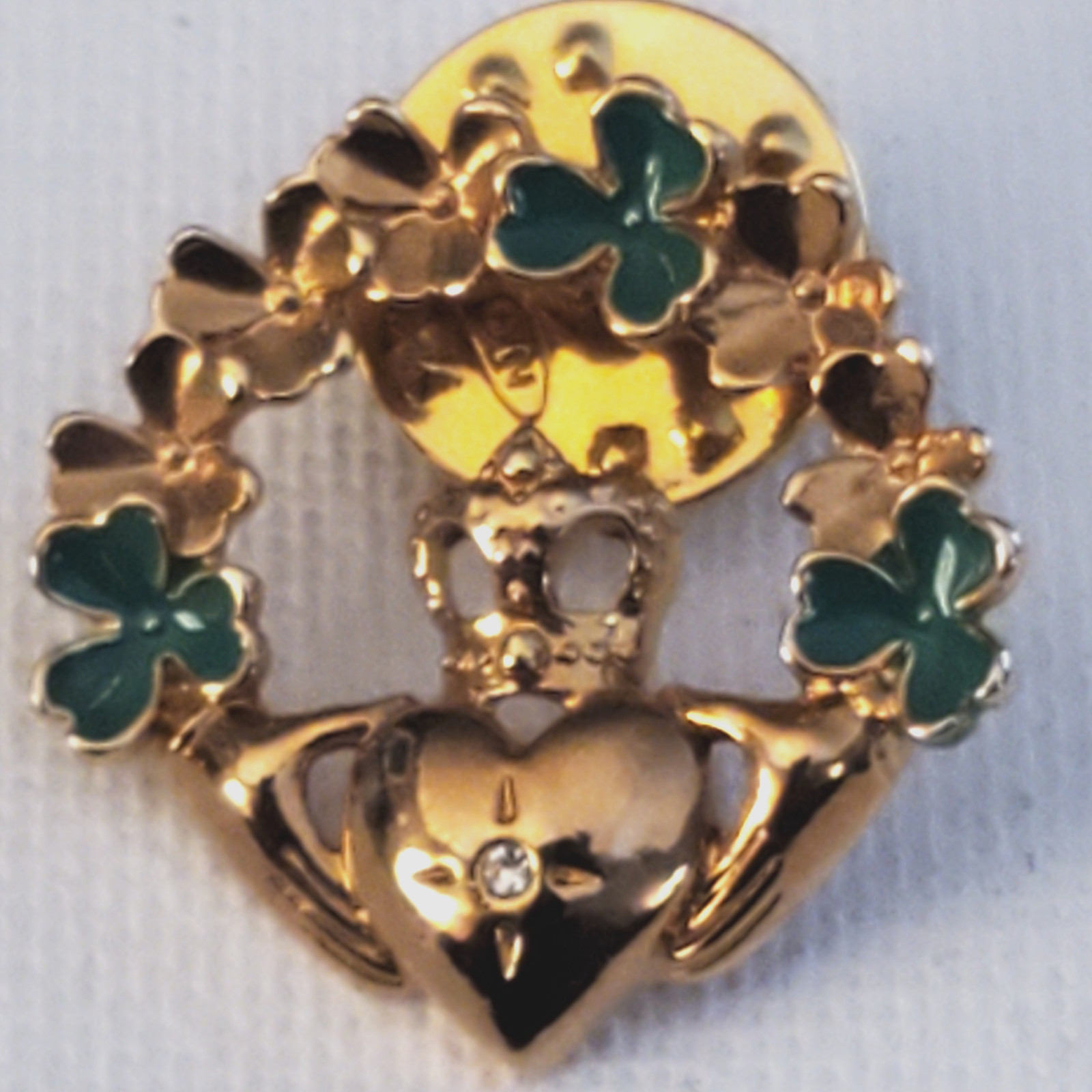 Irish Claddagh Pin Friendship Heart Hands Clover Crown Vintage Avon Gold Tone