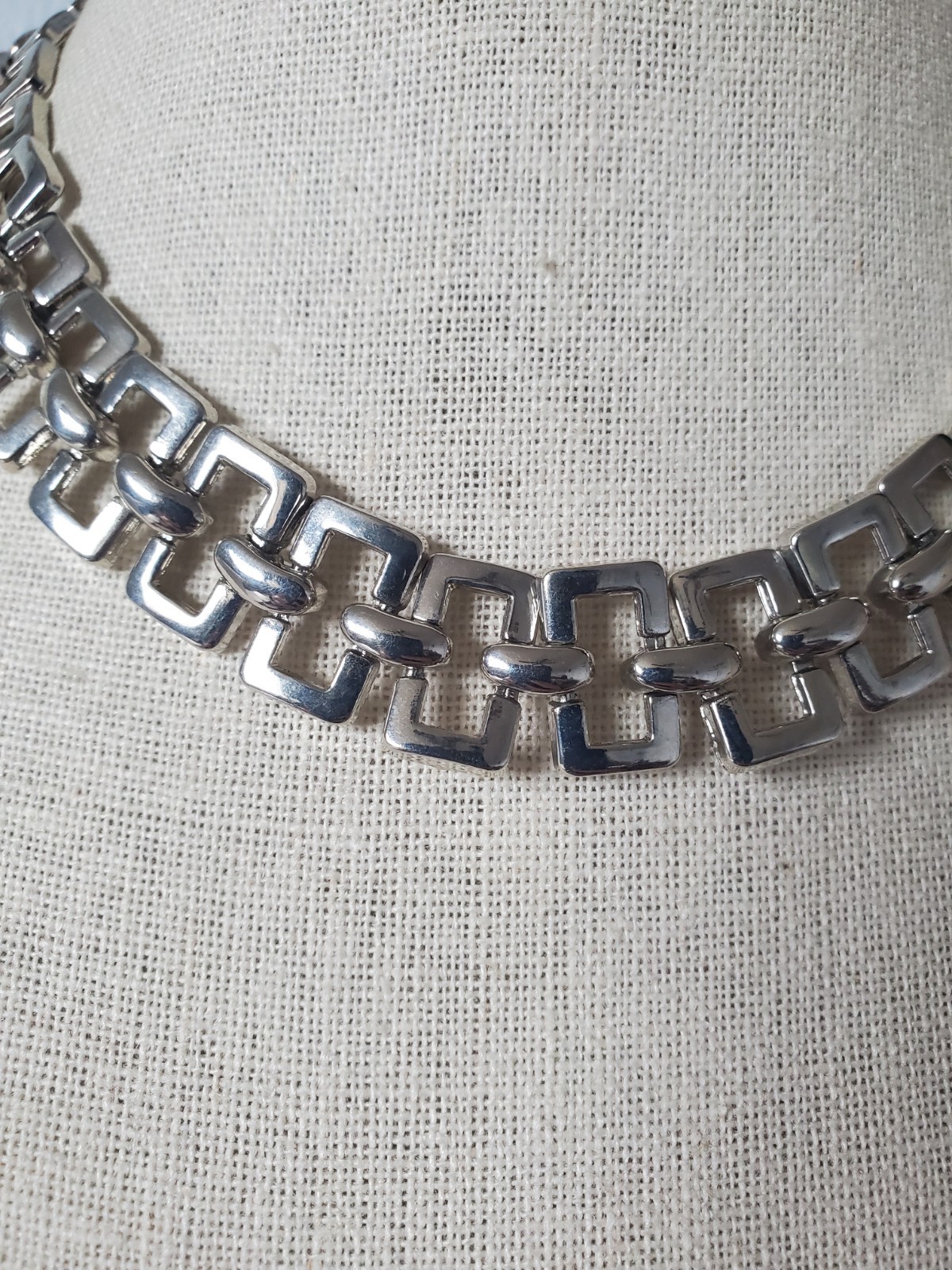 Vintage Silver Tone Rectangle Link Collar Necklace 17″