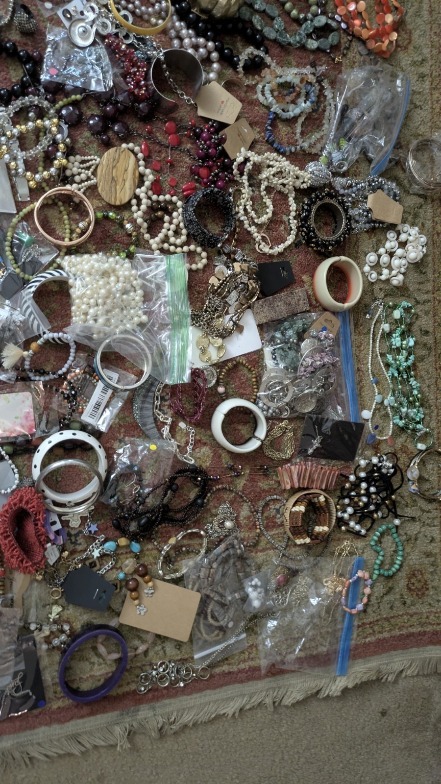 17 Lbs Of Unresearched Vintage/Modern/New Resell Or Crafting Jewelry Lot