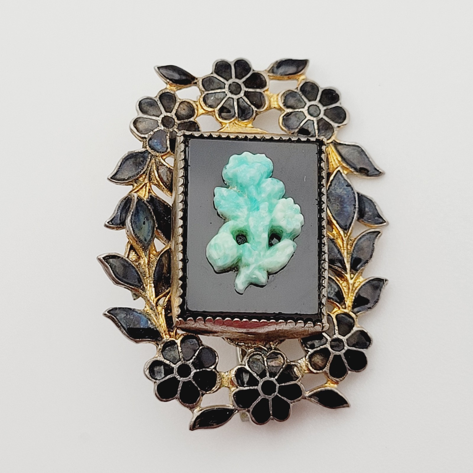Nouveau Peking Glass Floral Victorian Mourning Brooch Style 1930s Vintage Brooch