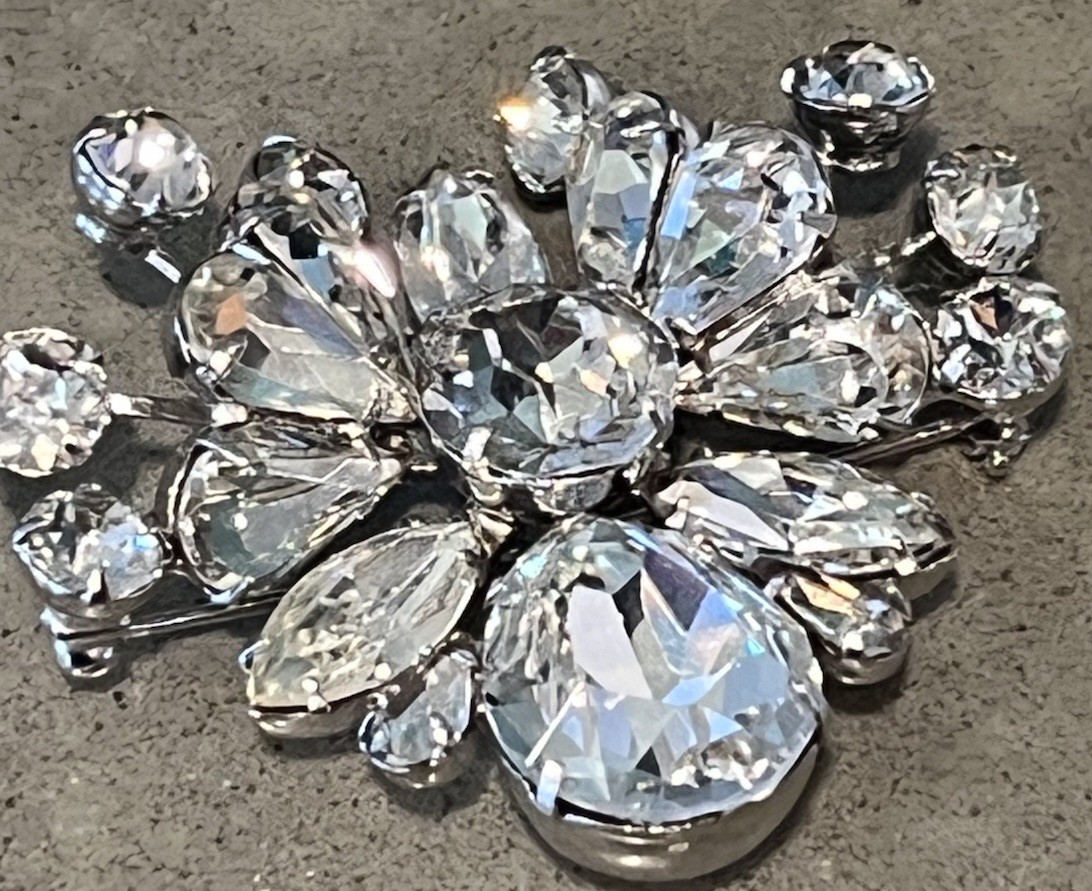 Vintage Eisenberg Clear Rhinestone Spray Brooch Signed Rhodium Crystal 1940 Used