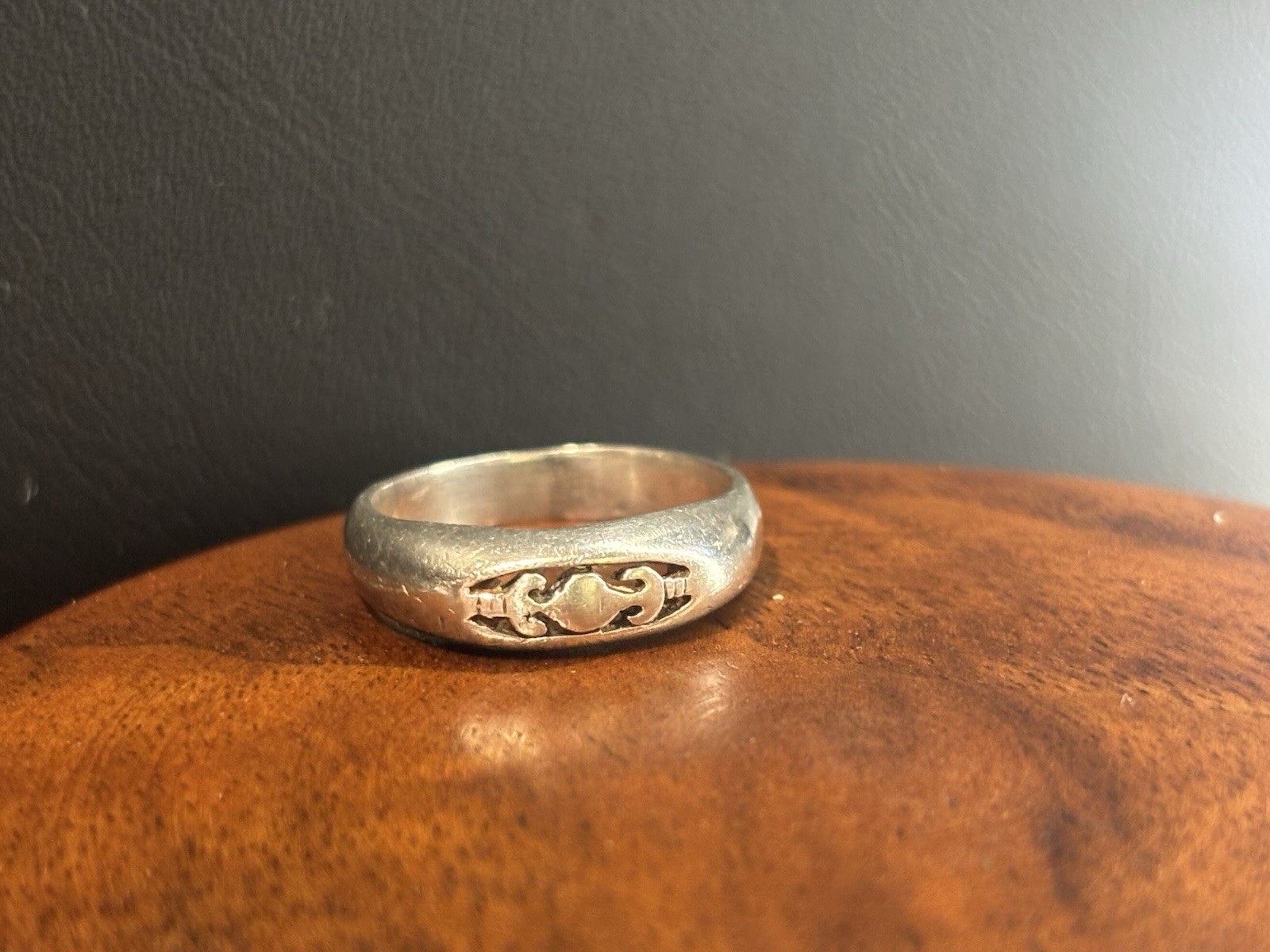 Vintage Sterling Silver Open Work Stackable Ring Size 4.5 Weight 2.5 Grams
