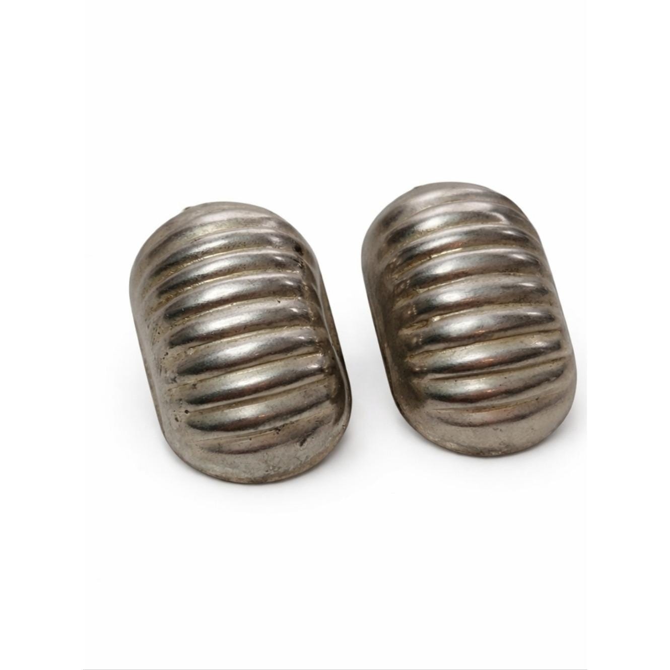 Vintage Silver Tone Ribbed Dome Stud Earrings Chunky Button 80s Retro Statement