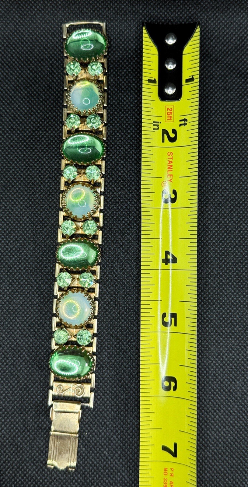 Vtg Green Oval Cabochon Bracelet Round Lt Green Rhinestones Glow Under UV Gold