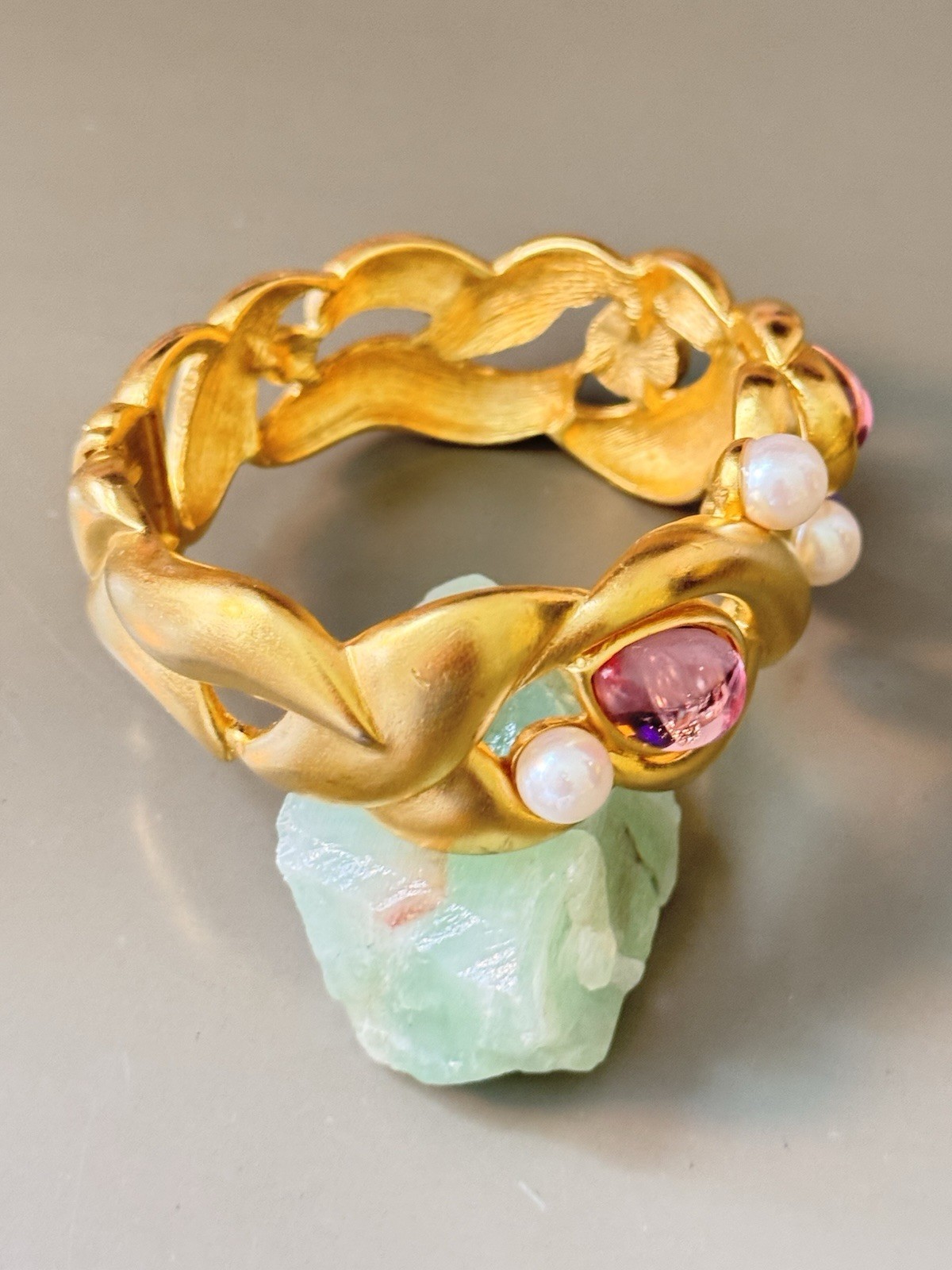 Vintage Signed MARVELLA Bracelet, Brooch Earring Set, Pink Lavender Faux Pearl