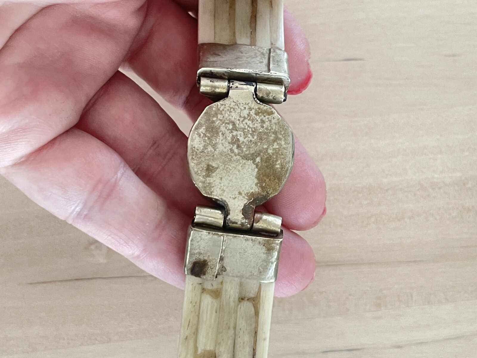 Vintage Inlaid Bone Tribal Hinged Bangle Bracelet Boho Bohemian Jewelry 7 in