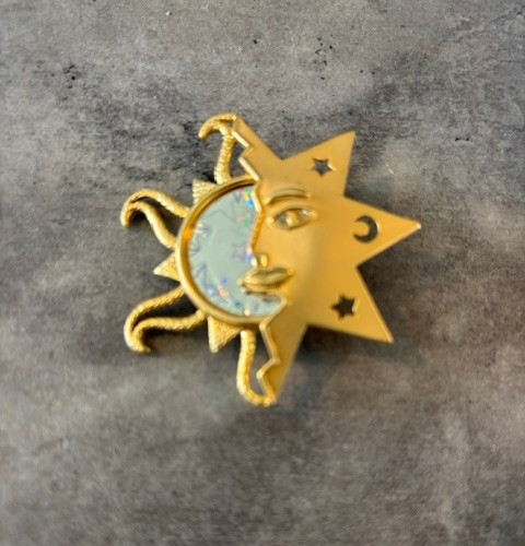 Vintage Gold Tone Sun and Moon Brooch Pin