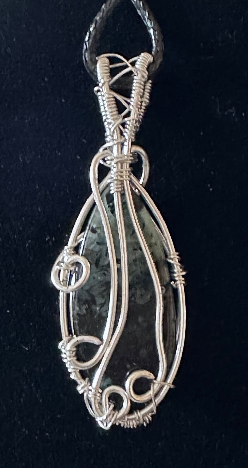 2″ Silver Tone Wire Wrapped Rutilated Quartz Pendant Dark Grey 16+” Chord Vtg