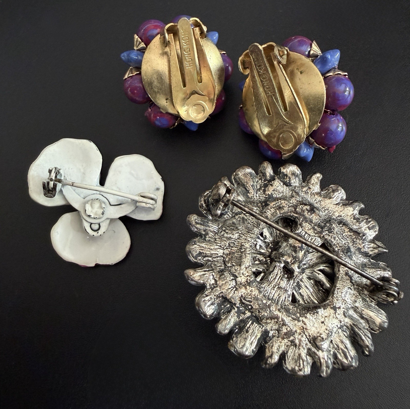 Costume Jewelry Lot 4pc Rhinestone Starburst Brooch Enamel Pansy Hong Kong VTG