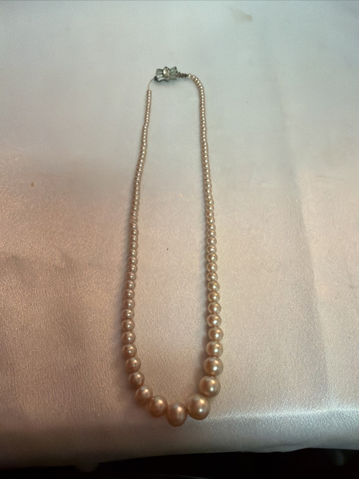 Vintage Faux Pearl Graduating Necklace 16 Inches Long With Unique Class