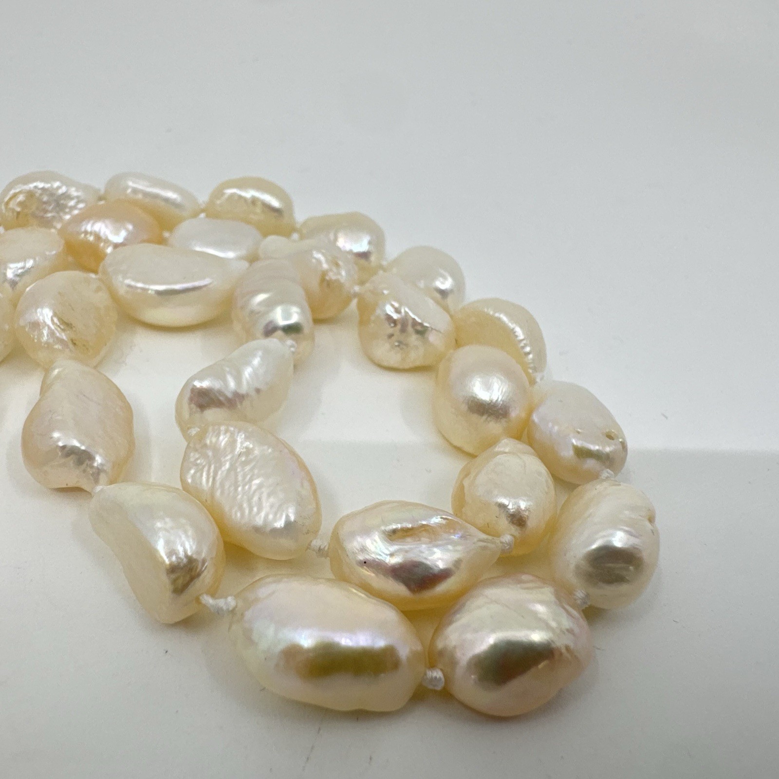 Baroque Pearl Necklace Natural Freshwater 16” Knotted 8.5-9.5mm Pearls VTG