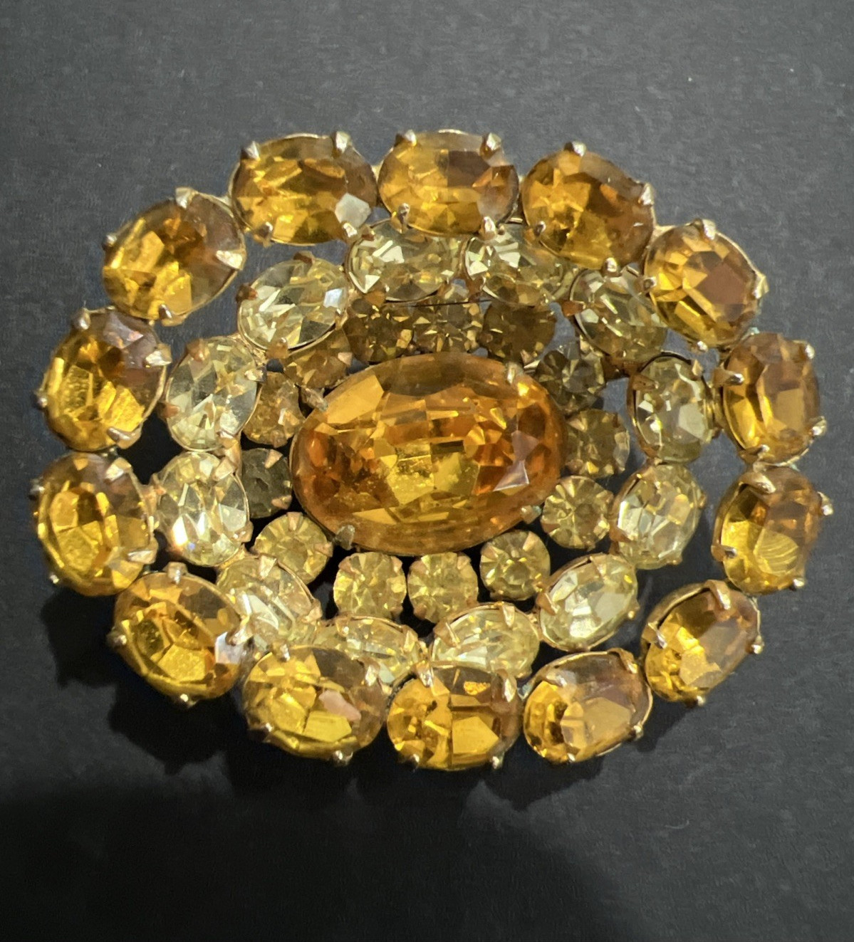 VTG. KRAMER NEW YORK YELLOW and AMBER RHINESTONE BROOCH LAYERED AUSTRIAN STONES