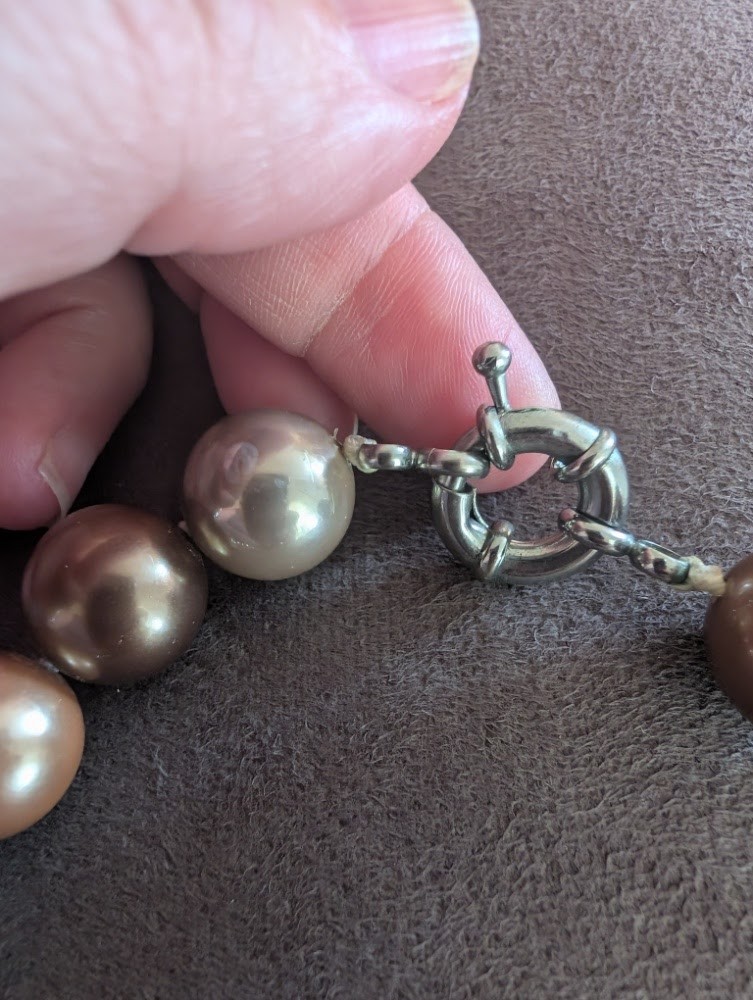 Vintage Chunky Glass Pearl Statement Necklace Hand Knotted Bronze Champagne Taup
