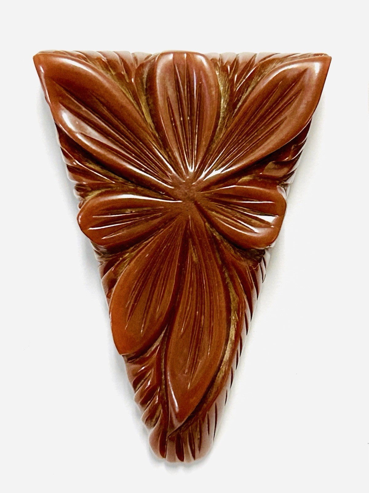Vintage Pair Of Art Deco Carved Flower Brown Bakelite Dress Clip Tested Estate