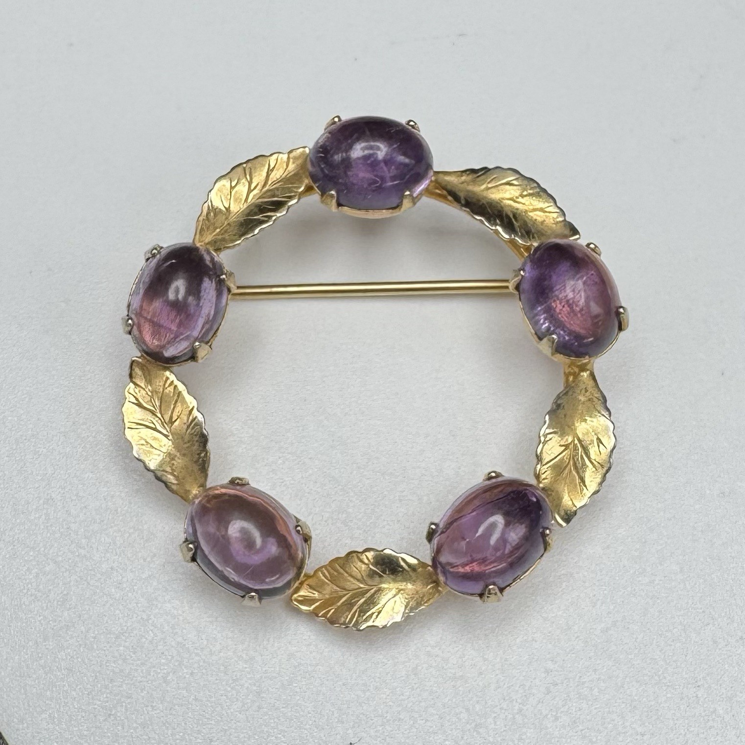 Yellow Gold Filled Purple Stone Wreath Brooch / Pin 4.7g