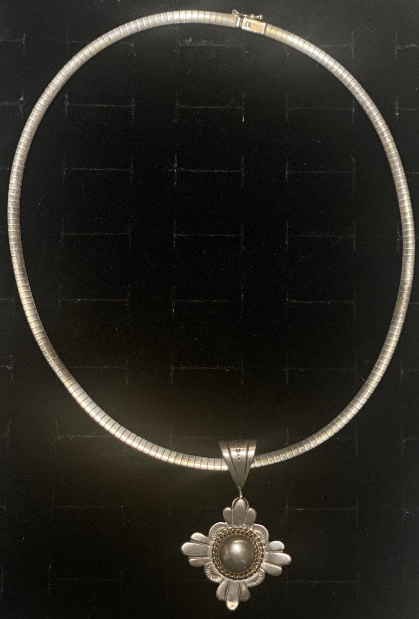 Vintage 17″X 4MM 925 Sterling Omega Itallian Choker & Southwestern Cross Pendant