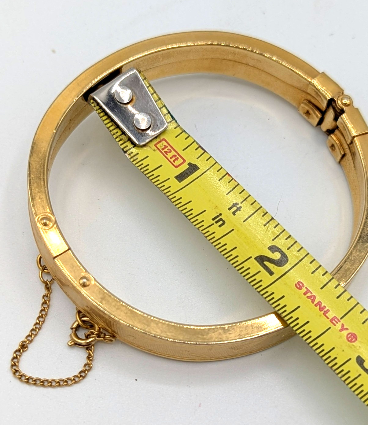 Vintage Etched Hinged Bangle Bracelet Flowers Gold Tone MCM Safety Chain 7.25″