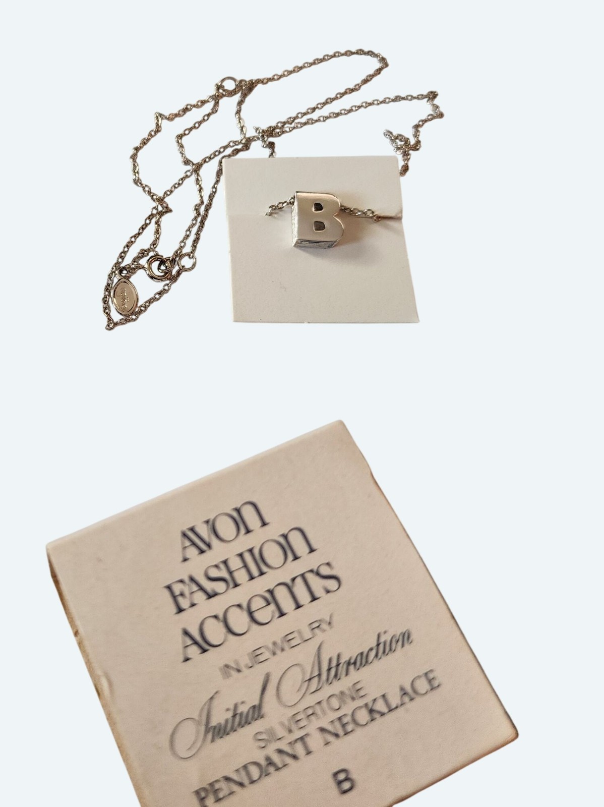 Vtg 1979 Avon Initial B Silvertone Pendant Necklace Unused In Original Box 20 in