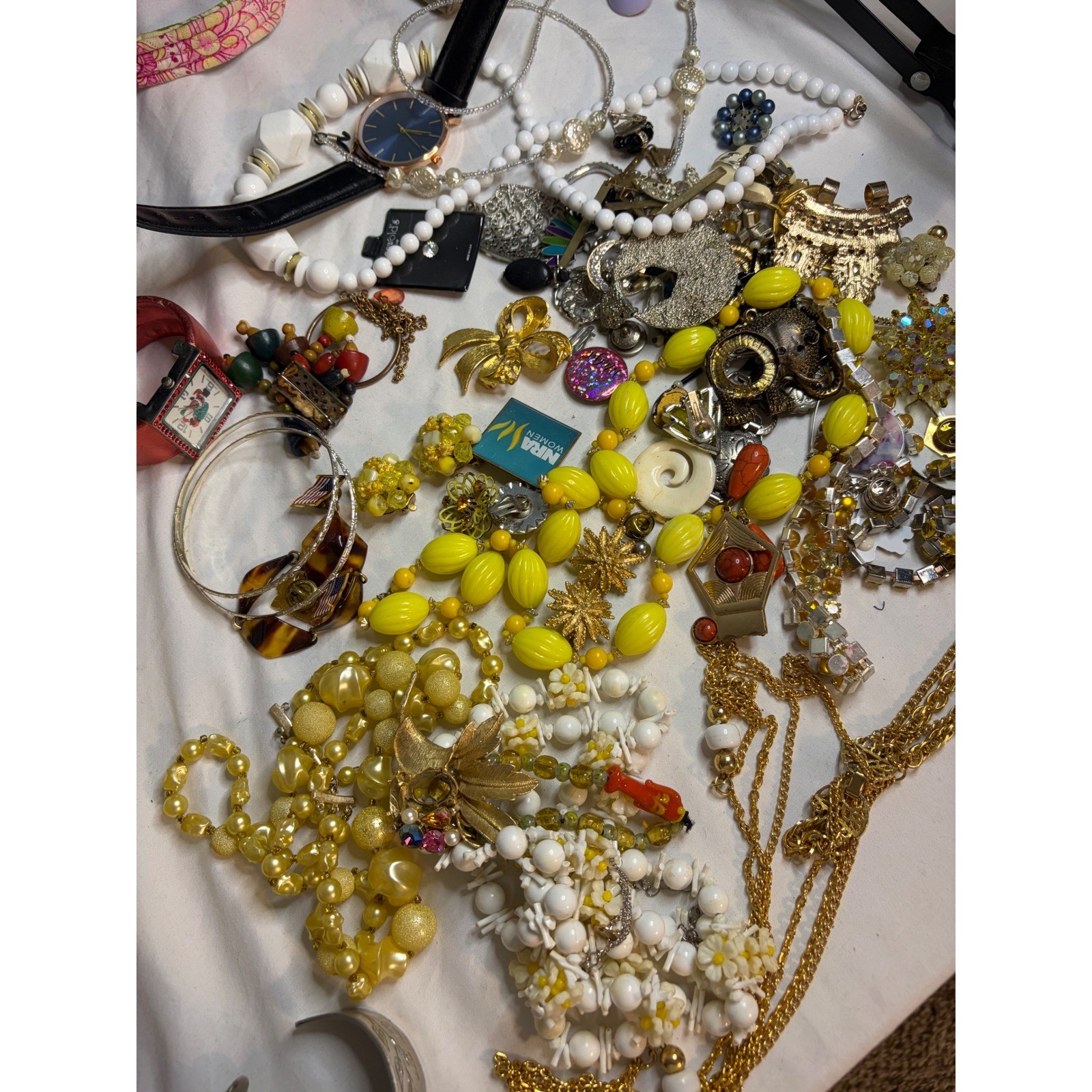 Vintage Jewelry Lot Yellow Beaded Necklaces Watches Lindenwolds Brooches 1lb+