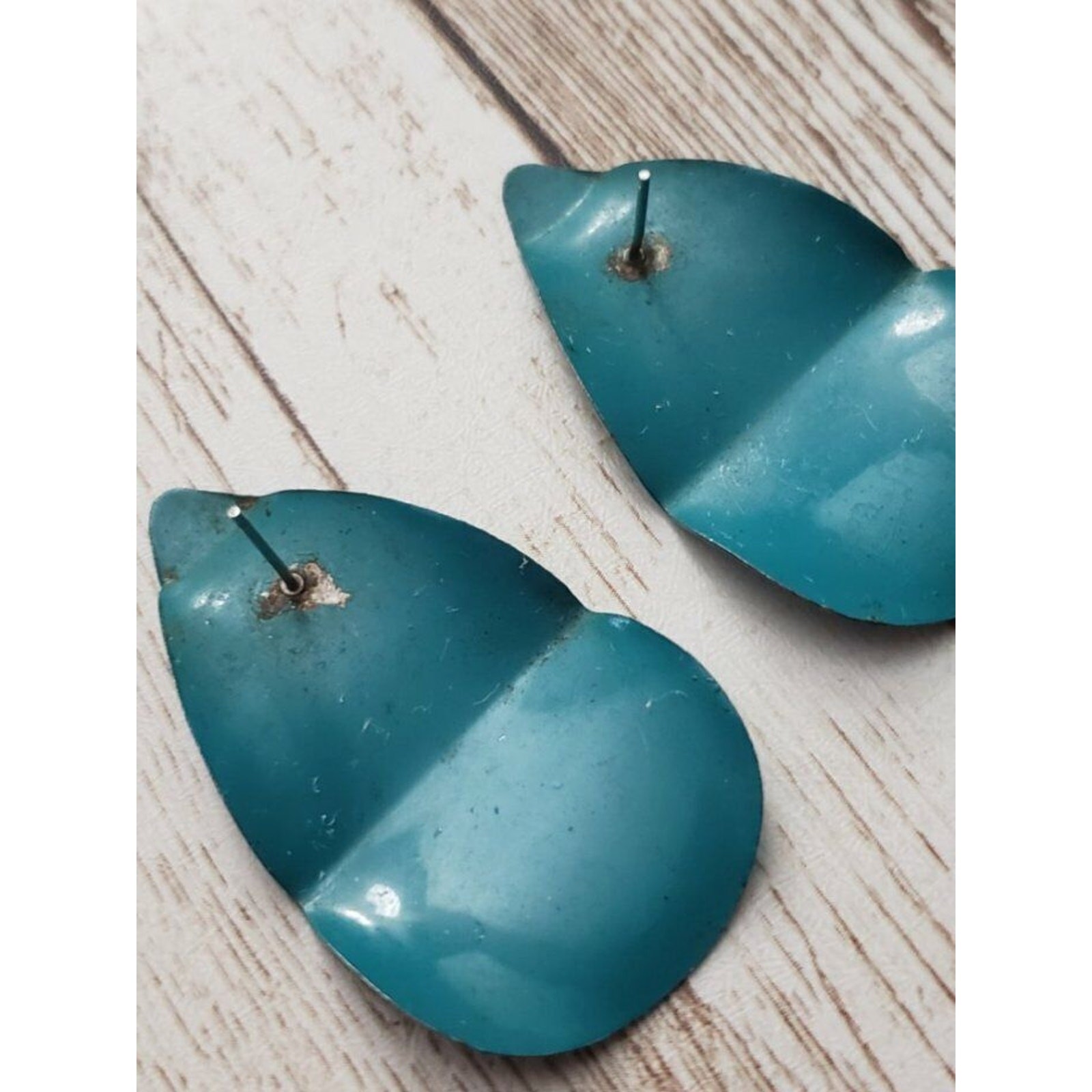 Vintage Stud Earrings For Pierced Ears – Blue Hammered Design