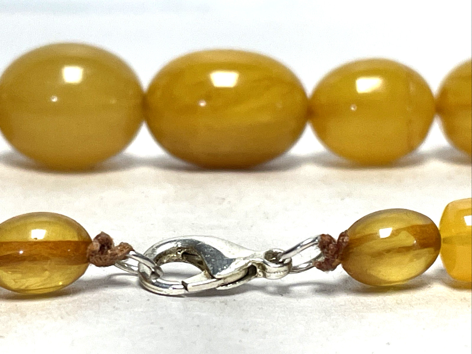 Vintage Butterscotch Amber Bakelite Bead Necklace 20″ Graduated 59g