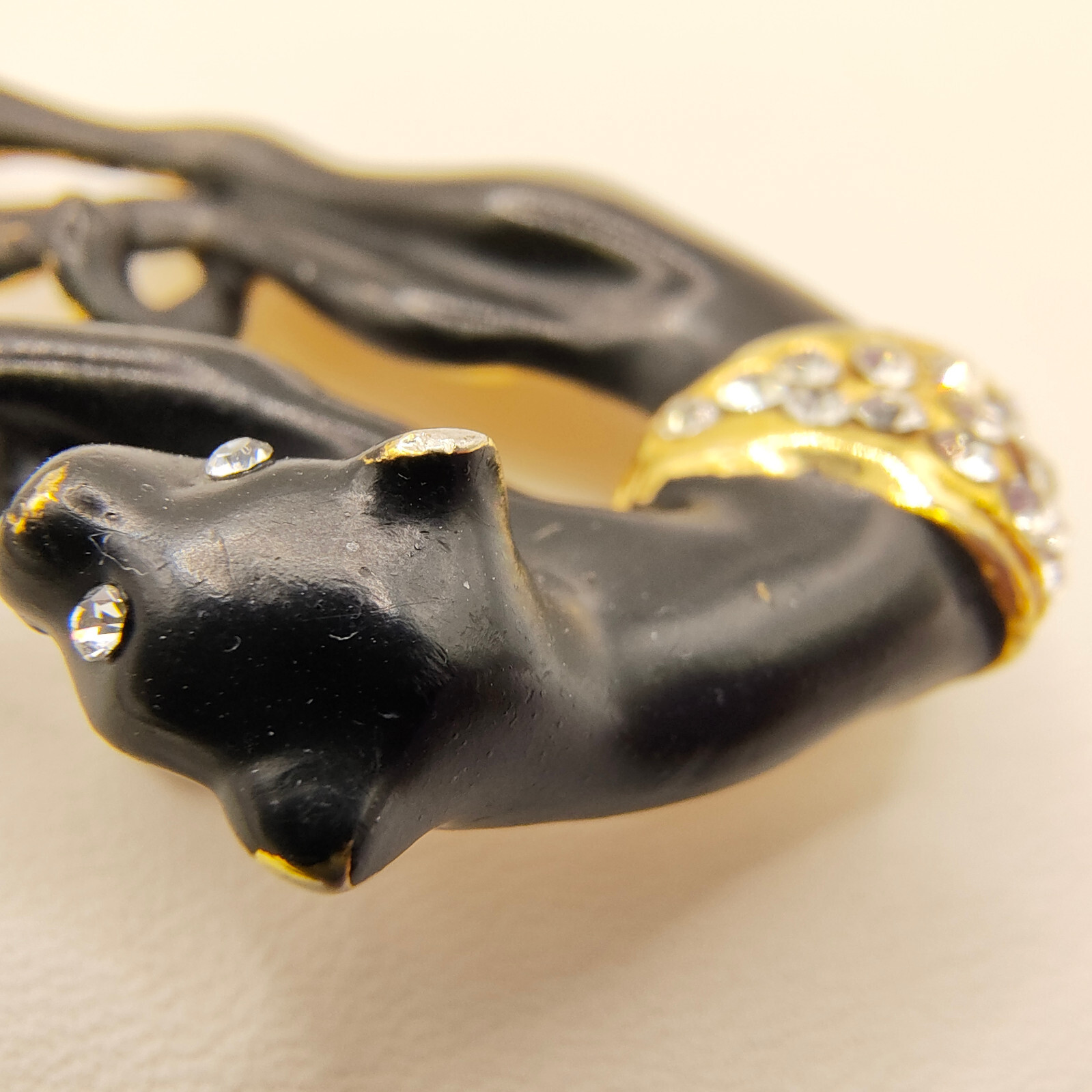 Vintage Black Panther Brooch Pin Enamel Gold Tone White Rhinestone Puma Jaguar