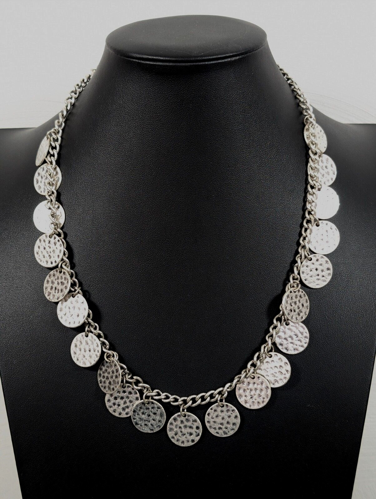Boho Coastal Hammered Silver Tone Disc Round Charm Chain Necklace 21 in